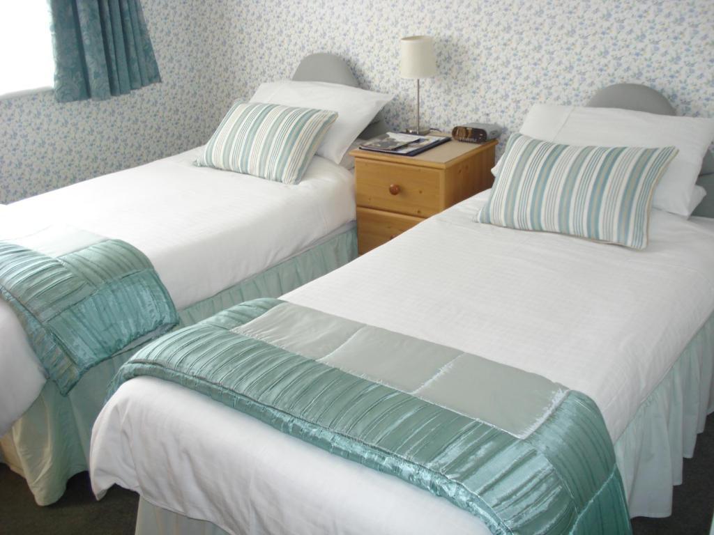 Отель Aveland House Babbacombe Торки Номер фото